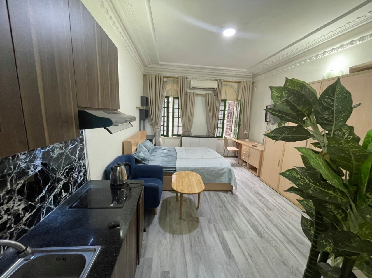 Bright modern apartment for rent in the center of District 1, HCMC